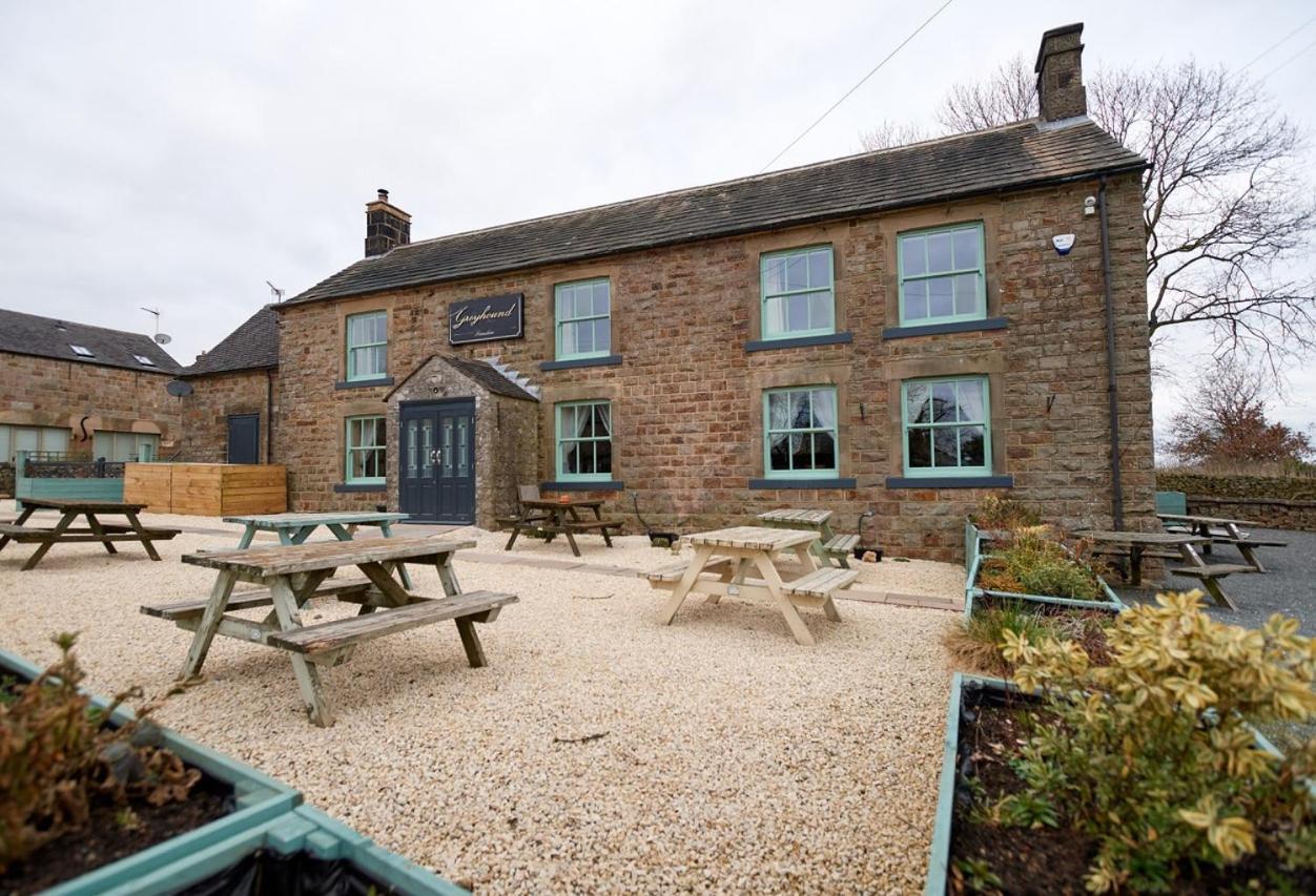 Peak District, The Greyhound Inn, Warslow Circa 1750 Εξωτερικό φωτογραφία